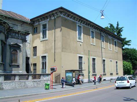 edificio storico dell'ospedale per tubercolosi e accessi